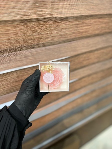 شمعة ورد جوري